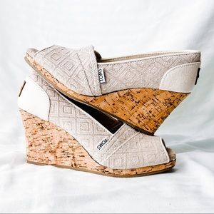 Toms espadrilles size 7.5